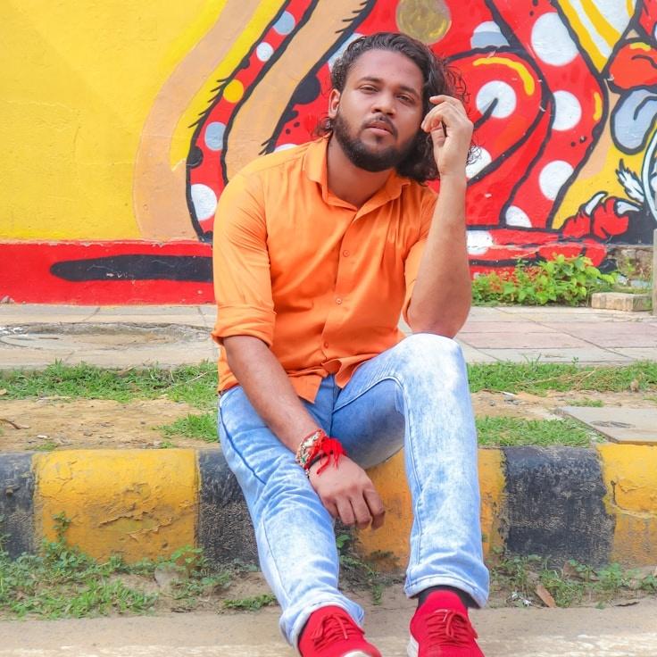 Ava Thompson - Founder of GlobalFamily Living